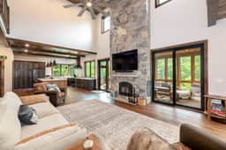 The Stag Chalet - Image 4